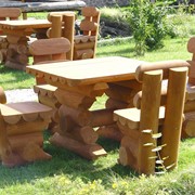 Мебель деревянная садовая.