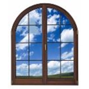 Арочные деревянные окна. фото
