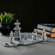 Сувенир “Нефтяники за работой на фоне буровой“ 14,5см фото