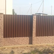 Бетонный забор “Базальт“ комб. с металлопрофилем фотография