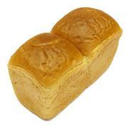 Хлеб пшеничный формовой фотография