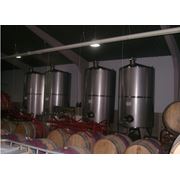 Установки и оборудование для производства вина фото