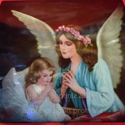 Деревянная шкатулка с девочкой и ангелом фото