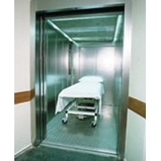 Больничные лифты фотография