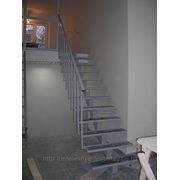 Металлическая лестница фото