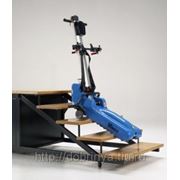 Мобильный лестничный гусеничный подъемник для инвалидных колясок T09 Roby фото
