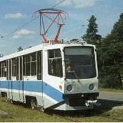 Вагон трамвайный модели 71-608КМ фото