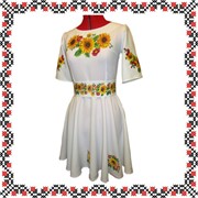 Платье габардиновое нарядное с вышивкой Цветы фото