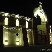 Светодиодная подсветка фасадов зданий фото