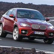 Автомобиль BMW X6 фото