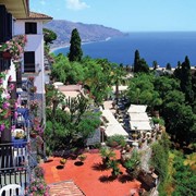 Отдых на острове Сицилия фотография
