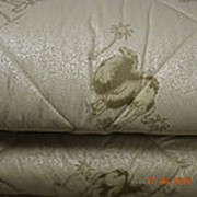 Двухспальное одеяло из верблюжьей шерсти Россия фото