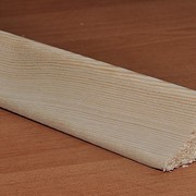 Плинтус деревянный хвоя