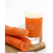 Сок морковный фотография