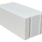 Блок с системой кладки паз-гребен фото