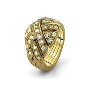 Золотое кольцо головоломка с бриллиантами от Wickerring фотография
