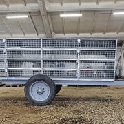 Телега для перевозки птицы фото