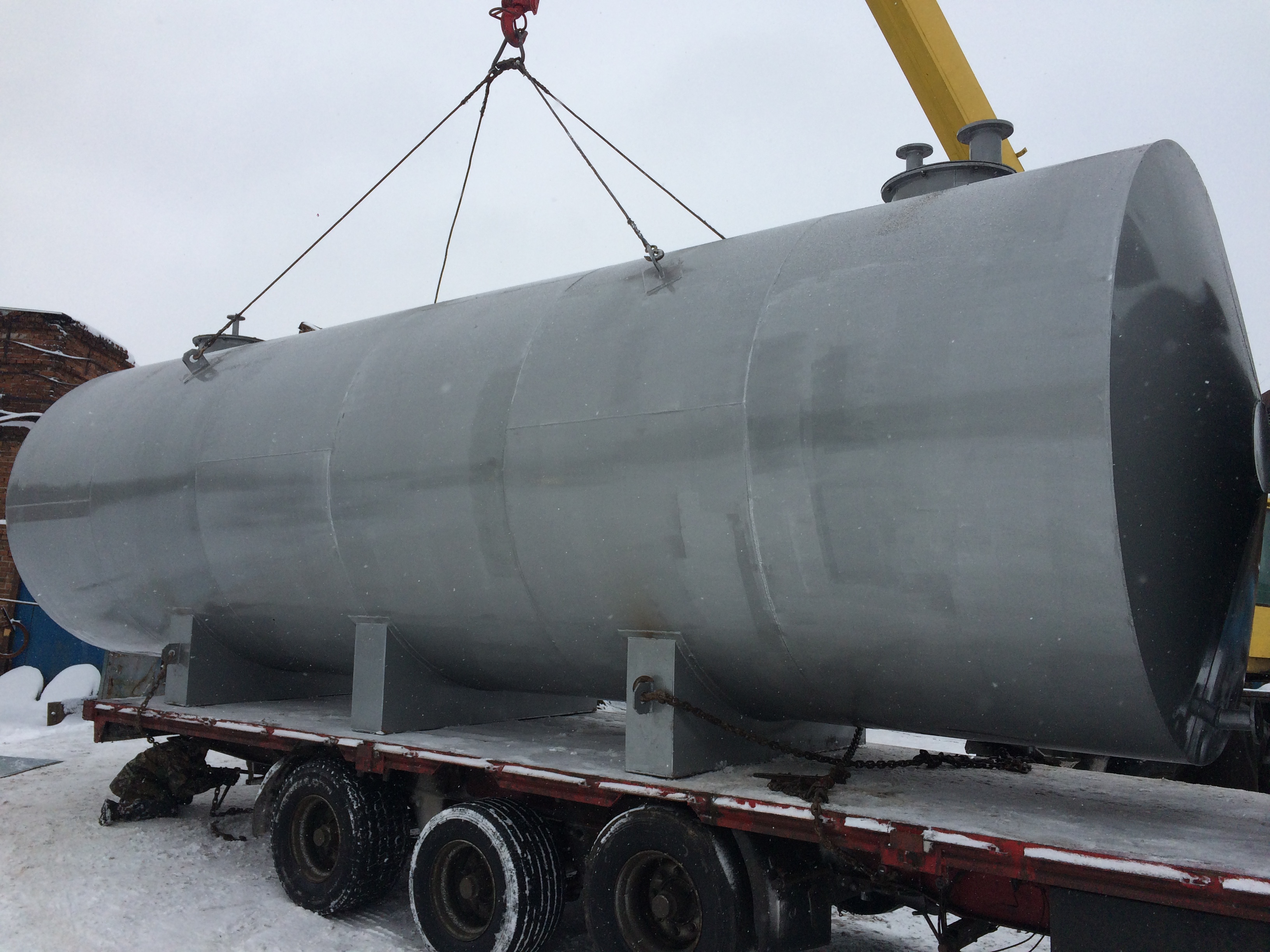 Емкость 150 м3. Емкости из полипропилена. Емкость 75 м3. Резервуар стеклопластиковый 100 м3. Резервуар вертикальный 150 м3.