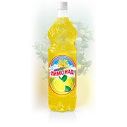 Напиток безалкогольный сильногазированный Лимонад фотография