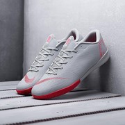 Футбольная обувь Nike MercurialX Vaporx XII Academy IC фотография