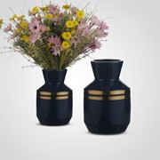 Керамическая Синяя Ваза с Золотистыми Линиями M фото