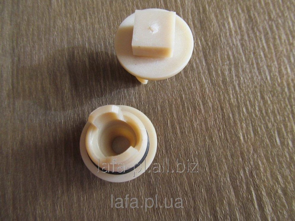 втулка для овощерезки leran. втулка кухонного комбайна. втулка шнека для комбайнов maxwell 1303g. переходная муфта на электромясорубку бриз. втулка кухонного комбайна.