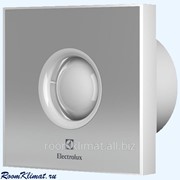 Вентилятор бытовой накладной для санузлов Electrolux Электролюкс Rainbow EAFR-150 silver фото