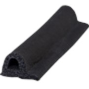 Уплотнитель P 100 m х 9 mm х 5.5 mm Черный для окон TYTAN 91577 фото