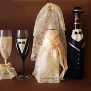 Свадебный набор “Жених и невеста“ (свадебные бокалы и шампанское) фото