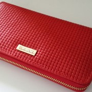Кожаный женский кошелек на молнии Valenta красное плетение фото