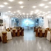 Ресторанні послуги -Банкетний зал для Весілля свят та вишуканої вечері фото