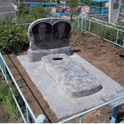 Памятник бетонный двойной фото