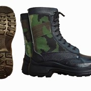 Берцы (специализированная обувь для армии) фотография