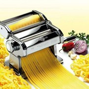 Лапшерезка с насадками для спагетти, пасты фотография