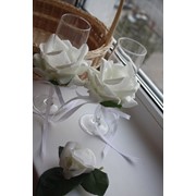 Бокалы свадебные “Белая роза“ фото