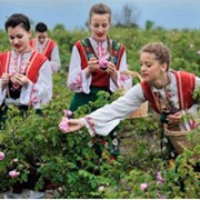 Туры экскурсионные : Уникальный праздник роз в Казанлъке фото