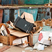Вывоз или вынос бытовых отходов на помойку Казань фотография