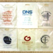 Нанесение Вашего изображения, логотипа и рекламного текста на полиэтиленовые пакеты. фото