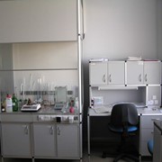 Мебель лабораторная для химических и других лабораторий фото