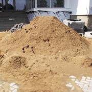 Песок полифракционный строительный фотография