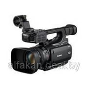 Цифровая видеокамера Canon XF105 фото