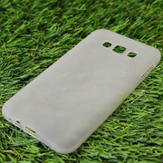 Чехол силиконовый матовый для Samsung Galaxy E7 белый фотография