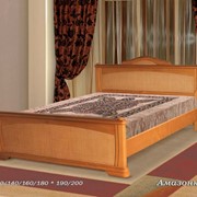 Кровать односпальная из дерева, с ротангом и высокой спинкой Амазонка-1 фото