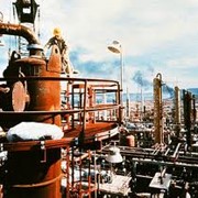 Заводы и установки по сжижению природного и нефтяного газа
