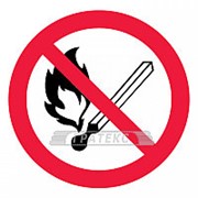Знак Запрещается пользоваться открытым огнем (Пленка 200х200)