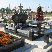 Памятник на могилу на замовлення. Заказть памятник из гранита в Украине. Памятники, надгробия, гранитные кресты. фото