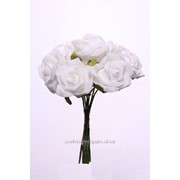 Роза латекс на проволоке (40 х 40 мм), белый /6 шт/