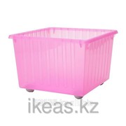 Ящик на колесах, светло-розовый ВЕССЛА фотография