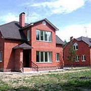Коттедж из кирпича фото
