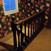 Ограждения для лестниц деревянные фотография